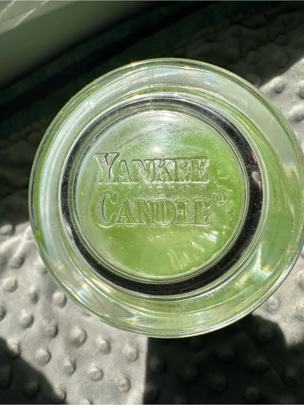 Yankee candle Honeydew Melon Housewarmer Scented  - Green